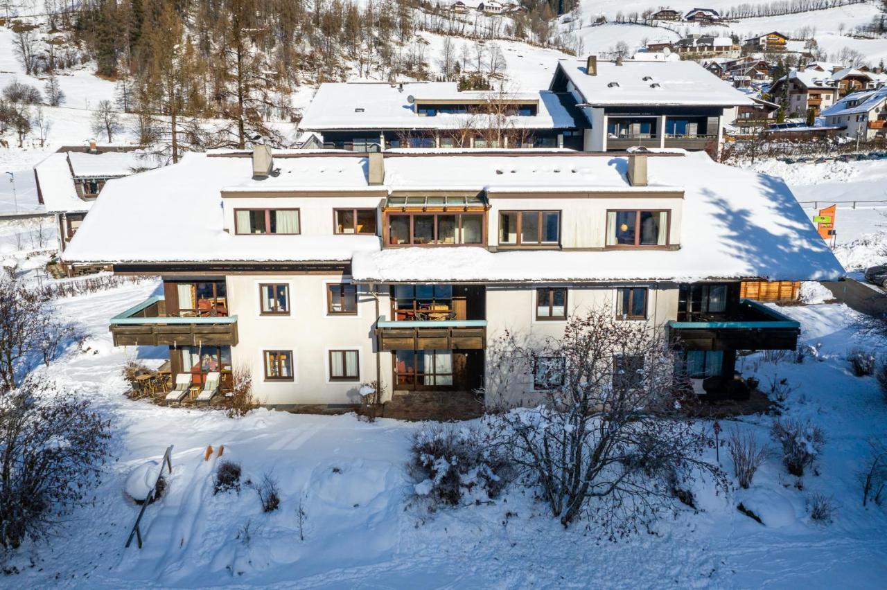 Ortners Mauerwirt - Leistbarer Luxus Apartment Bad Kleinkirchheim Exterior foto