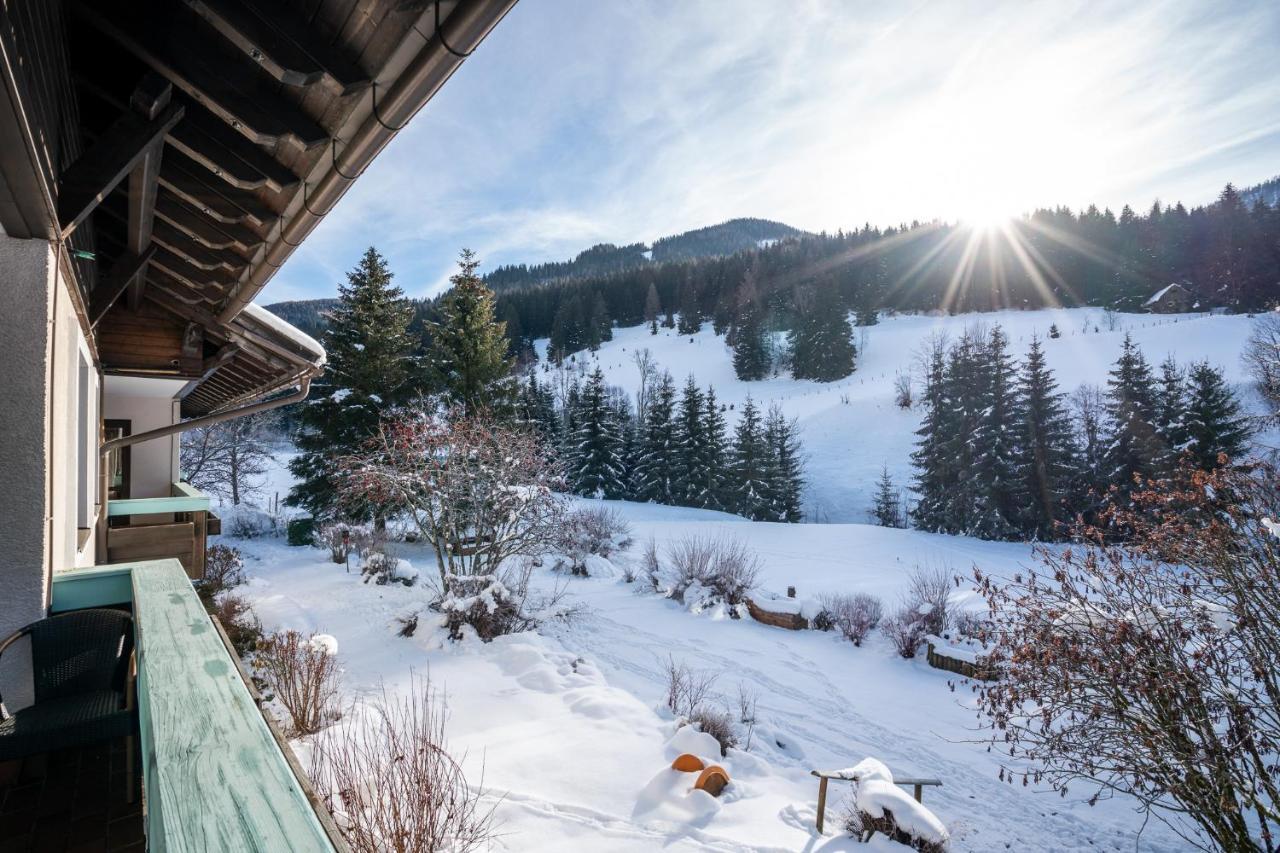 Ortners Mauerwirt - Leistbarer Luxus Apartment Bad Kleinkirchheim Exterior foto