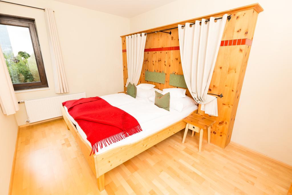 Ortners Mauerwirt - Leistbarer Luxus Apartment Bad Kleinkirchheim Exterior foto