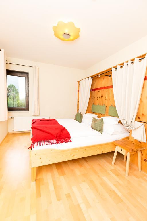 Ortners Mauerwirt - Leistbarer Luxus Apartment Bad Kleinkirchheim Exterior foto