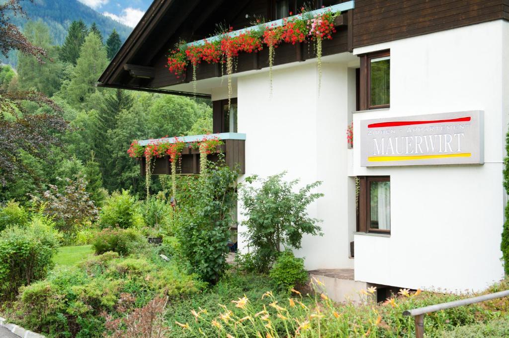 Ortners Mauerwirt - Leistbarer Luxus Apartment Bad Kleinkirchheim Exterior foto
